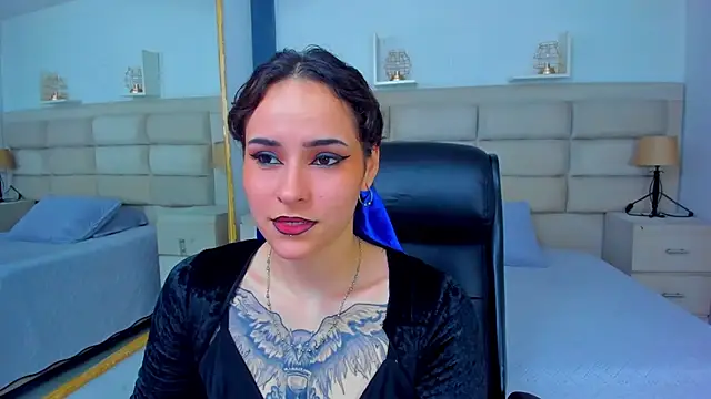 Snapshot of AnnyThompson_ chatting on 10/24/25, 09:22 AnnyThompson online show from 10/24/25, 09:22