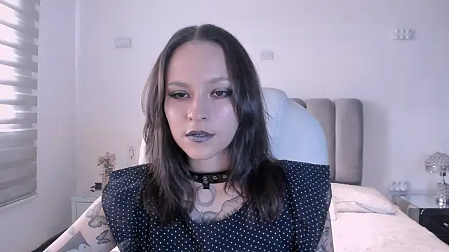 AnnyThompson  online show from 02/18/26, 09:55