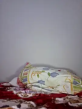 Snapshot of altinya chatting on 11/22/25, 05:06 altinya online show from 11/22/25, 05:06