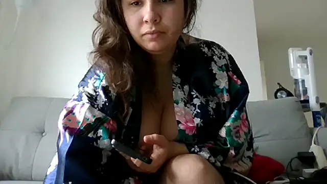 minette-sexy online show from 01/21/25, 10:41