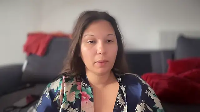 minette-sexy online show from 09/10/25, 08:14