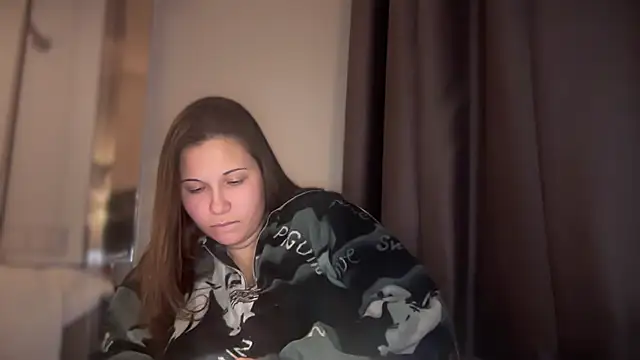 minette-sexy online show from 12/03/25, 11:36