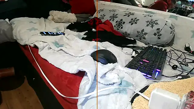 lukasdie online show from 05/17/26, 07:54