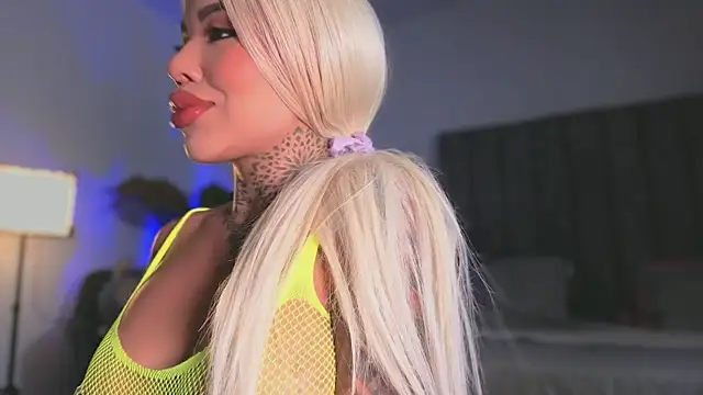 milaivanova online show from 03/31/26, 10:48