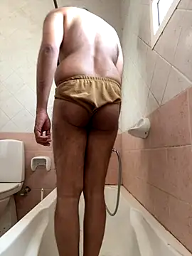 Snapshot of secc69 chatting on 10/18/25, 08:26 secc69 online show from 10/18/25, 08:26