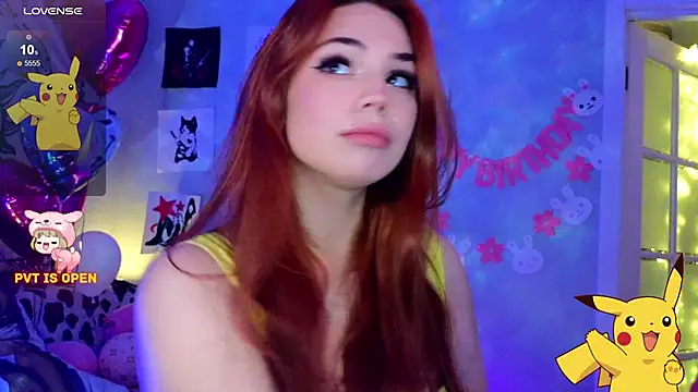 Snapshot of Katerinchik chatting on 03/18/25, 01:53 Katerinchik online show from 03/18/25, 01:53