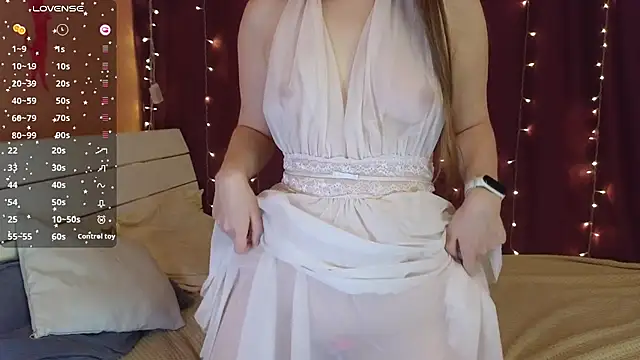 Snapshot of AnastasiiaFox chatting on 10/12/25, 06:45 AnastasiiaFox online show from 10/12/25, 06:45