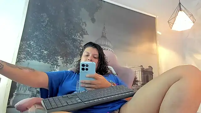 snowflake xxx online show from 10/16/25, 03:18