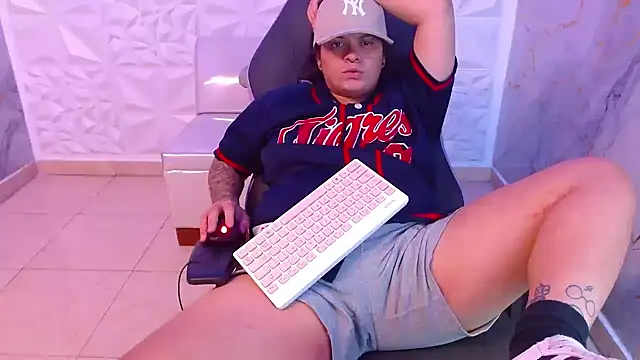 snowflake xxx online show from 03/04/26, 04:40