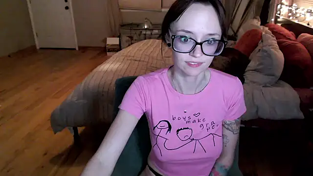 Plantbabeee online show from 03/17/25, 05:56