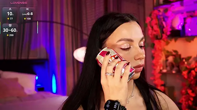 LunaNight online show from 10/04/25, 08:18