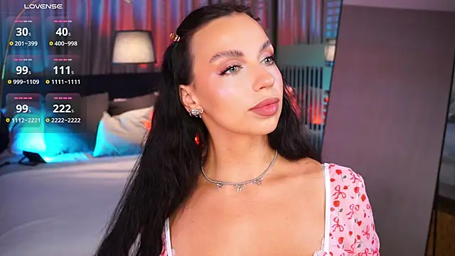 LunaNight online show from 04/20/26, 08:32