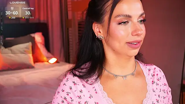 LunaNight online show from 04/21/26, 01:42