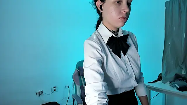 Snapshot of WandaDoll chatting on 03/14/25, 11:45 WandaDoll online show from 03/14/25, 11:45