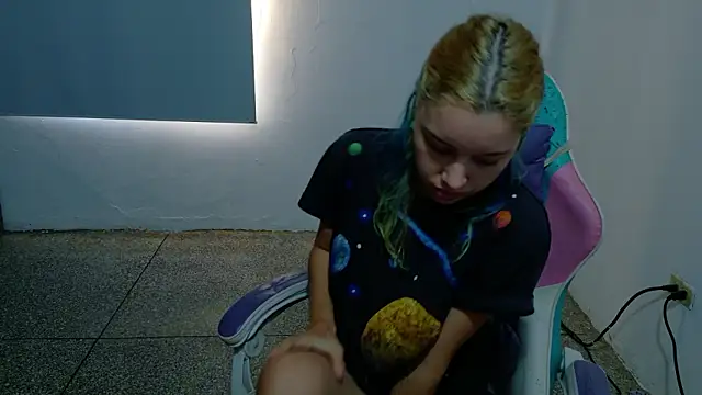 WandaDoll online show from 02/08/26, 12:30