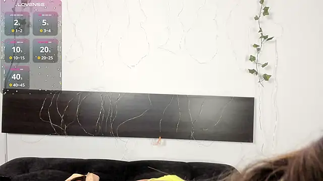 Snapshot of eleecttraa_12 chatting on 12/03/24, 10:29 eleecttraa 12 online show from 12/03/24, 10:29