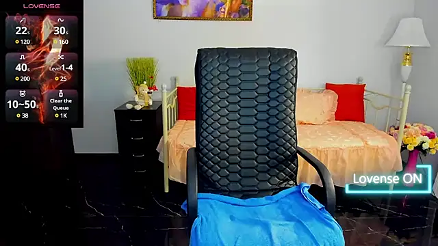 Julia Dean online show from 01/29/25, 12:56