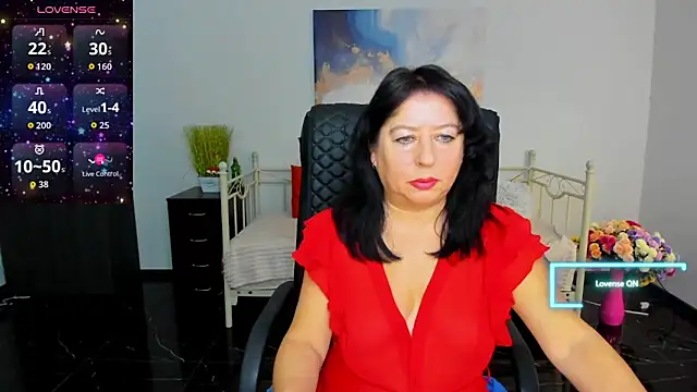 Julia Dean online show from 02/06/26, 12:52