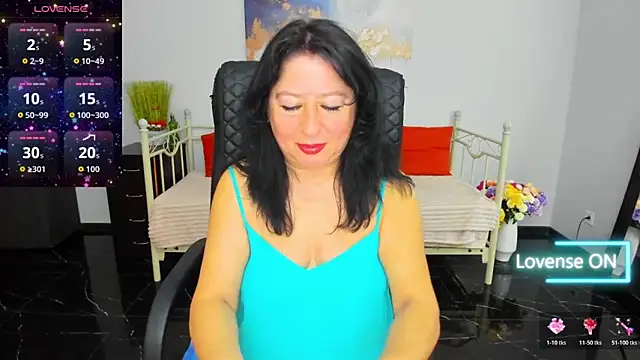 Julia Dean online show from 04/06/26, 12:28