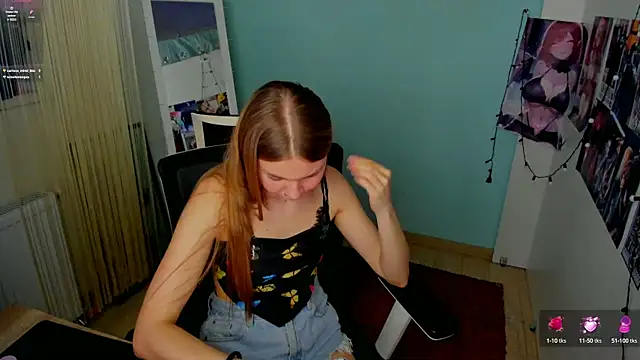 Molly sweetie online show from 02/26/25, 10:04