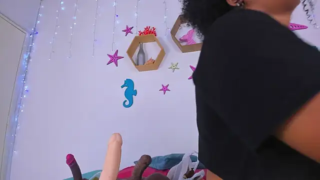 Tanissha curly online show from 09/13/25, 11:32