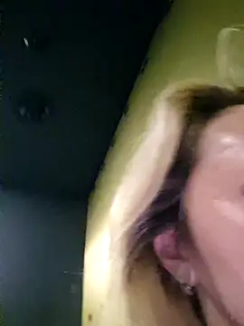 Miss    Mia  online show from 02/14/25, 04:52