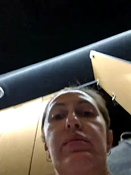 Miss    Mia  online show from 04/23/26, 12:29