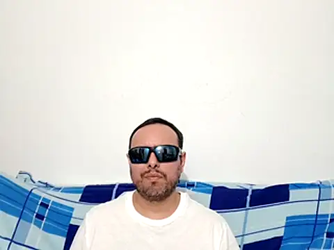 ElSunEagle online show from 04/22/26, 02:25