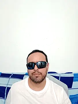 ElSunEagle online show from 04/23/26, 02:46