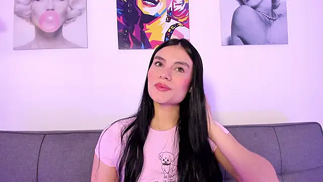 Maylin Garcia online show from 04/19/26, 02:49