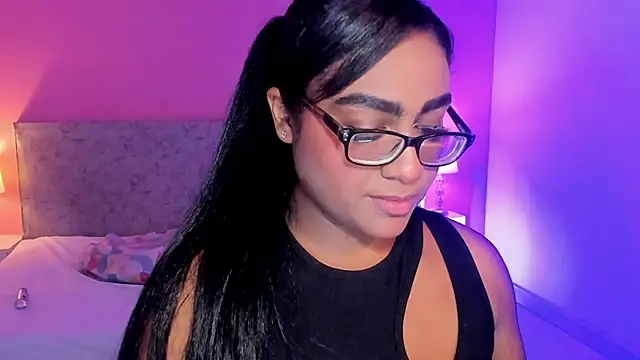 BlakmillerrGilson online show from 10/09/25, 07:56