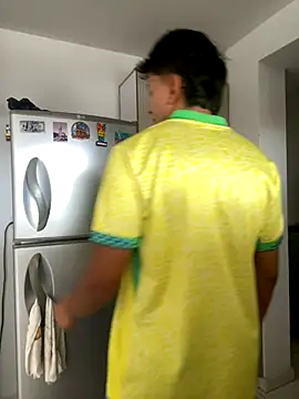 Leonarrrd 01 online show from 10/03/25, 04:48