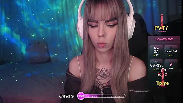 Snapshot of Kerry_Kirk chatting on 12/09/24, 09:37 Kerry Kirk online show from 12/09/24, 09:37