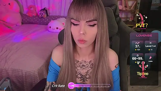 Snapshot of Kerry_Kirk chatting on 03/12/25, 06:22 Kerry Kirk online show from 03/12/25, 06:22