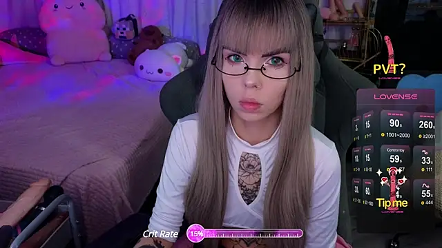 Snapshot of Kerry_Kirk chatting on 03/16/25, 07:06 Kerry Kirk online show from 03/16/25, 07:06