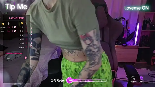 Snapshot of Kerry_Kirk chatting on 09/17/25, 09:27 Kerry Kirk online show from 09/17/25, 09:27