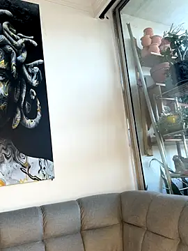 Snapshot of ValerieHilton chatting on 10/07/25, 09:45 ValerieHilton online show from 10/07/25, 09:45