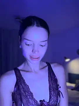 wow Mia online show from 11/11/25, 06:02