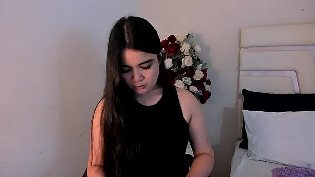 Snapshot of CamilaSofiia chatting on 01/17/25, 11:29 CamilaSofiia online show from 01/17/25, 11:29