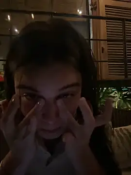 Snapshot of CamilaSofiia chatting on 12/20/25, 02:29 CamilaSofiia online show from 12/20/25, 02:29