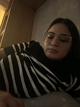 Snapshot of CamilaSofiia chatting on 02/17/26, 05:04 CamilaSofiia online show from 02/17/26, 05:04