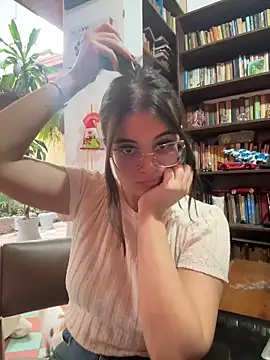 Snapshot of CamilaSofiia chatting on 02/25/26, 10:41 CamilaSofiia online show from 02/25/26, 10:41