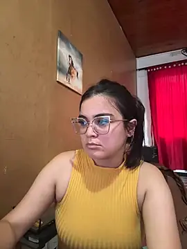 CamilaSofiia online show from 04/23/26, 10:01