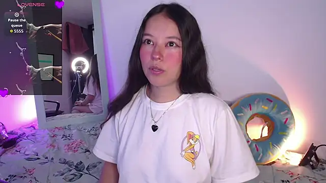 Lexie Thompson10 online show from 10/25/25, 05:40