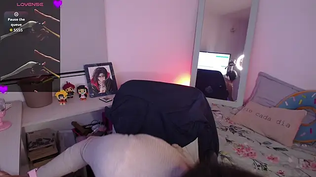 Lexie Thompson10 online show from 11/19/25, 12:32