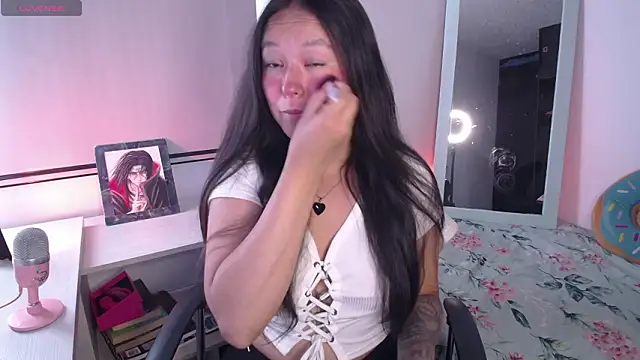 Lexie Thompson10 online show from 02/10/26, 07:07