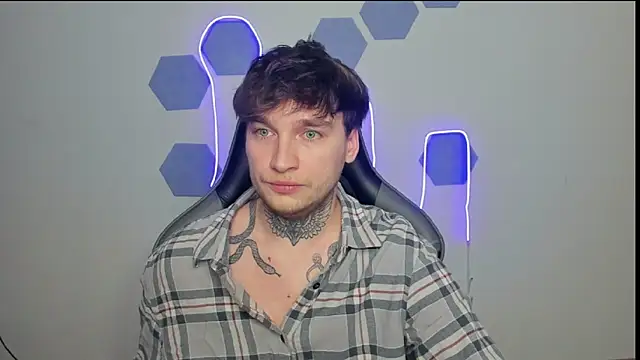 Snapshot of Chris_Tyson chatting on 12/20/24, 12:41 Chris Tyson online show from 12/20/24, 12:41