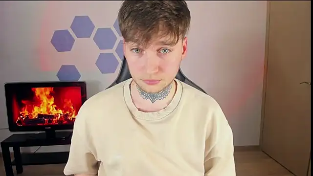 Snapshot of Chris_Tyson chatting on 01/12/25, 07:21 Chris Tyson online show from 01/12/25, 07:21