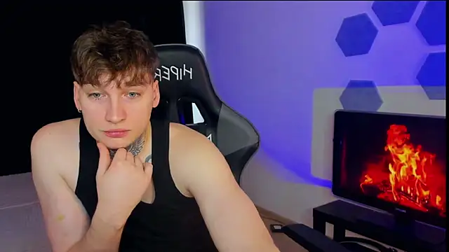 Snapshot of Chris_Tyson chatting on 02/22/25, 10:18 Chris Tyson online show from 02/22/25, 10:18