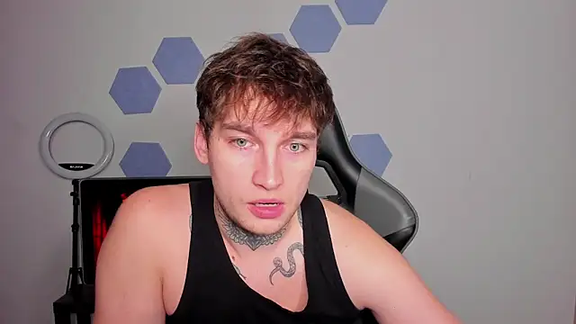 Snapshot of Chris_Tyson chatting on 10/24/25, 09:33 Chris Tyson online show from 10/24/25, 09:33